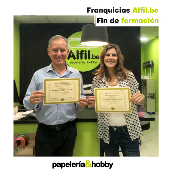 Alfil.be Papelería & Hobby Celebra el Fin de la Formación en su Nueva Tienda de Valencia Abastos